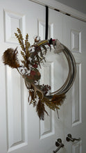 Load image into Gallery viewer, Seely Rae Lariat Rope Wreath