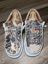 Load image into Gallery viewer, MENS Sitka Camo Hey Dudes