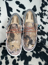 Load image into Gallery viewer, MENS Sitka Camo Hey Dudes