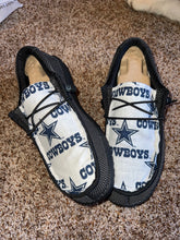 Load image into Gallery viewer, WOMENS Dallas Cowboys Hey Dudes