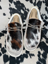Load image into Gallery viewer, MENS Custom Cowhide Hey Dudes
